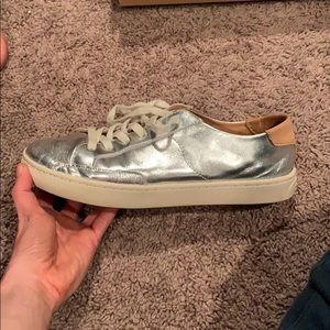 Metallic Soludos size 8.5 women